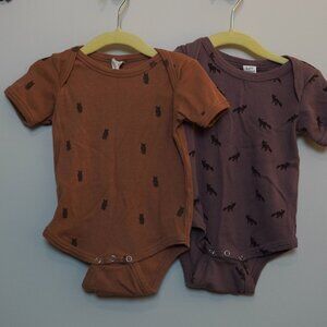 Kate Quinn Organic Set of 2 Bodysuits Size 6-12M 100% Cotton